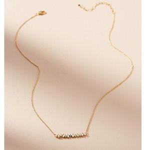 😍NEW ANTHRO Green crystal necklace!